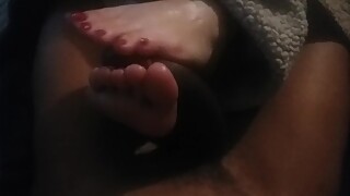 Red toes footjob from gf
