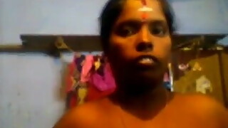 Tamil housewife boobs press